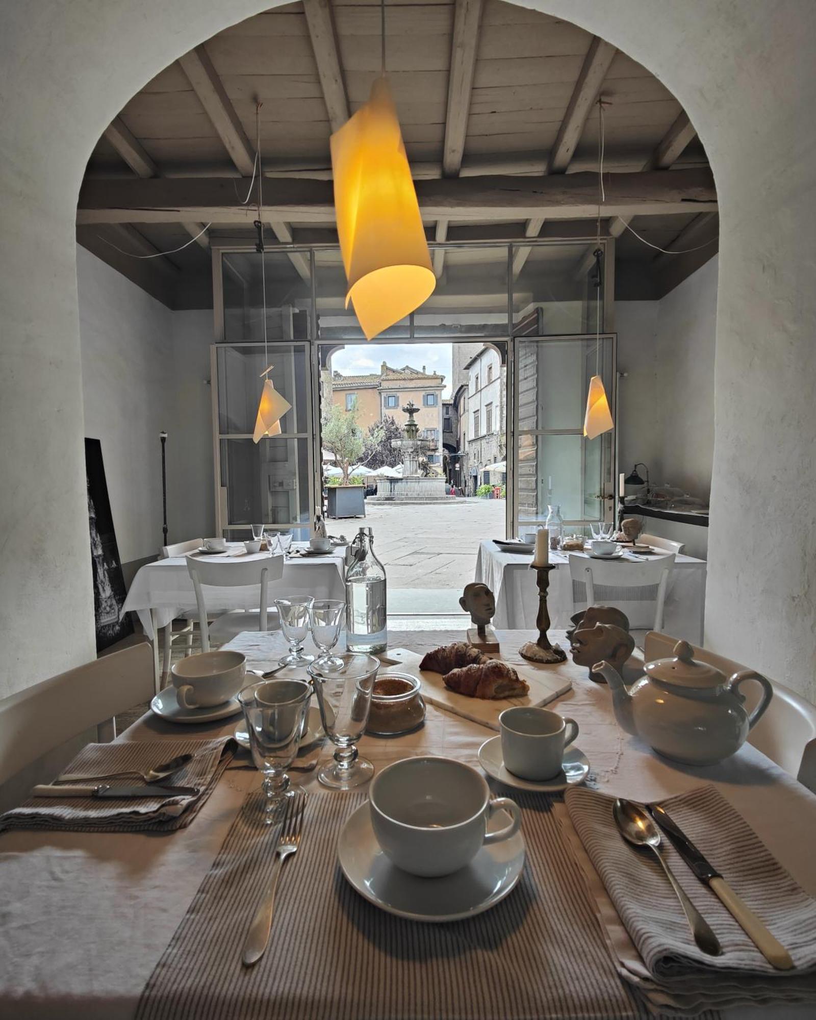 B&B A Piazza Del Gesu วิแตร์โบ ภายนอก รูปภาพ